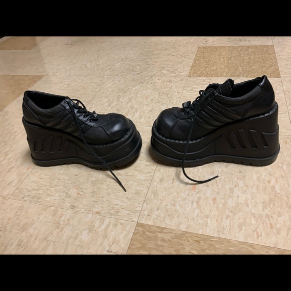 Demonia stomp platforms - Picture 5 of 6